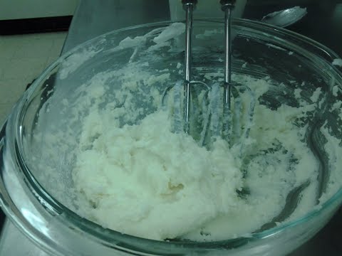 The 2nd part of the frosting, then combine with the above pudding texture mix.