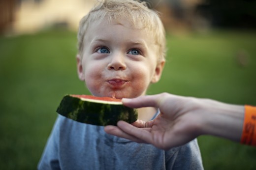 Get yourself and your family eating healthier today with these simple healthy eating tips!