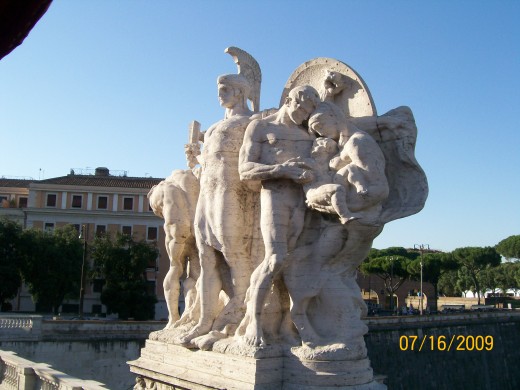 A beautiful statue on the Ponte Vittorio Emanuele Bridge