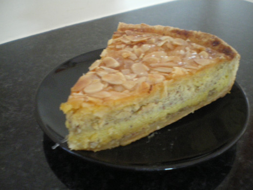 Almond pie