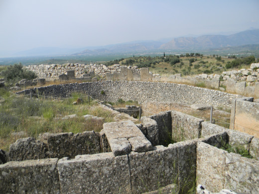 Grave Circle B