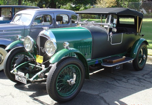 A 1926 Bentley in mint condition.  