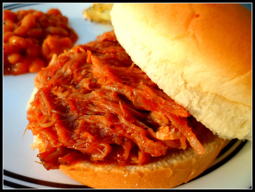 An easy crockpot recipe to make delicious BBQ pulled pork sandwiches.