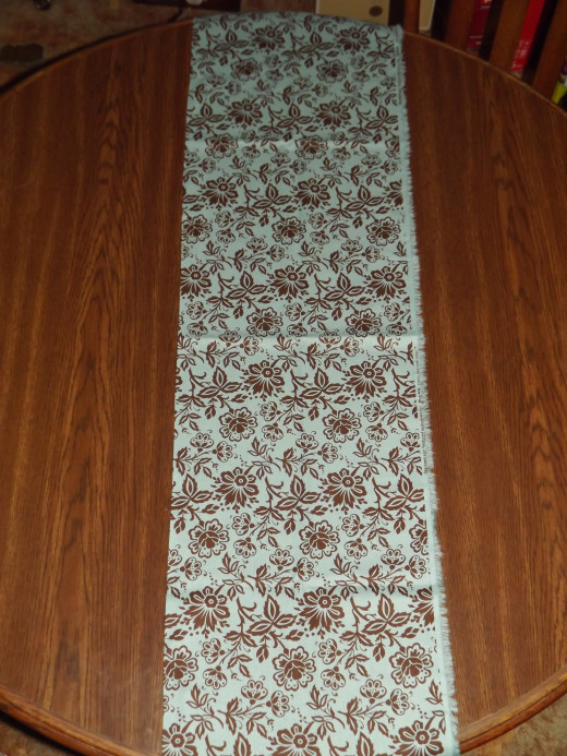 Finished table runner.