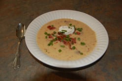 How to Make Loaded Baked Potato Soup in a Slow Cooker