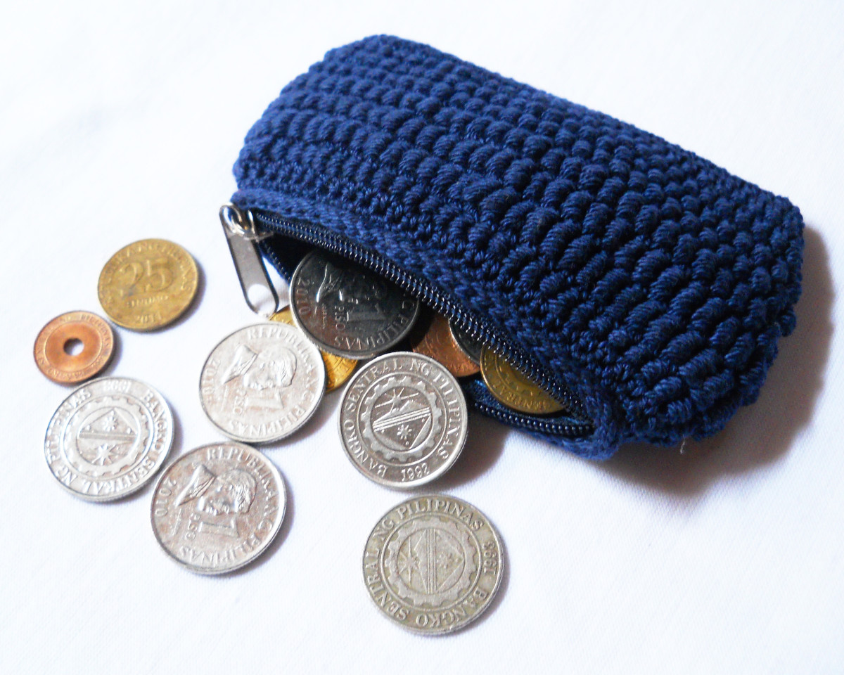 Crochet BULLIONOBIA Coin Purse Free Pattern | hubpages