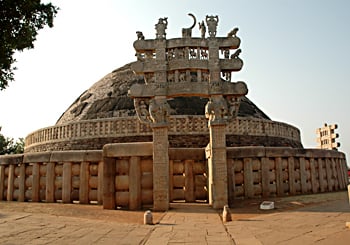 sanchi stupa an example of Mauryan architecture