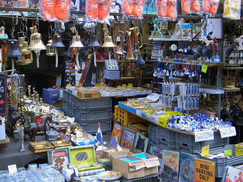 Flea markets are great places to find bargains on antiques, collectibles and other used items. 