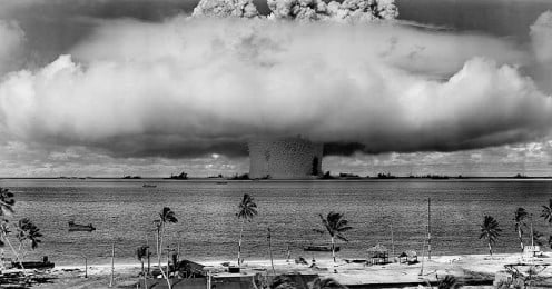 First hydrogen bomb detonated at Bikini islands