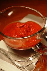 Tomato sauce from scratch