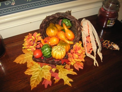 I love decorating for fall!