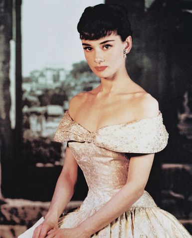 Audrey Hepburn - Yes she's beautiful!
