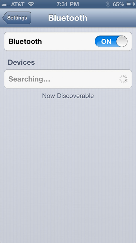 Let's use the iPhone as an example of how to make a device discoverable. Tap "Settings" and then "Bluetooth," then set the ON/OFF toggle to the right of Bluetooth to "ON." The iPhone is now discoverable.