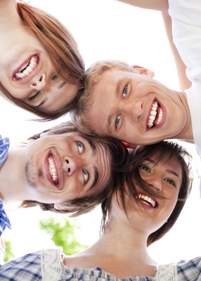 Good and happy friends make life more meaningful