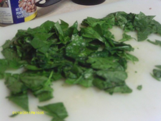 Coarsley chop the fresh spinach