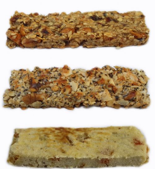 There are several choices when you buy an energy bar. Taste, size and calories can be very different depending on what you will buy.