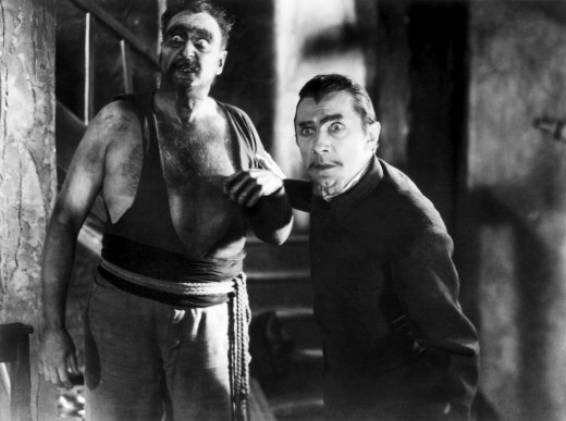 Bela Lugosi and zombie in White Zombie (1932)