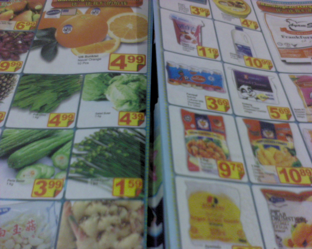 Lots of supermarket brochures
