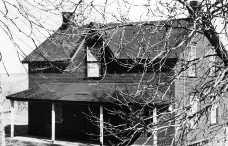 Abandoned C.N.R. Station Master's house, Port Union
