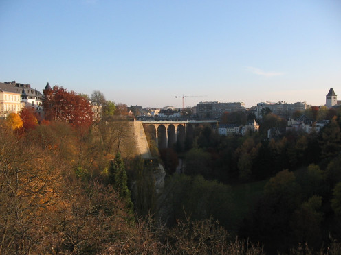 Luxembourg City: view over the Pétrusse Valley towards the Viaduct