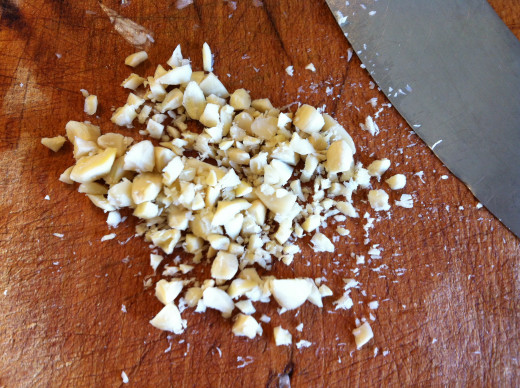 Chop up the almonds (leave the pine nuts whole!)