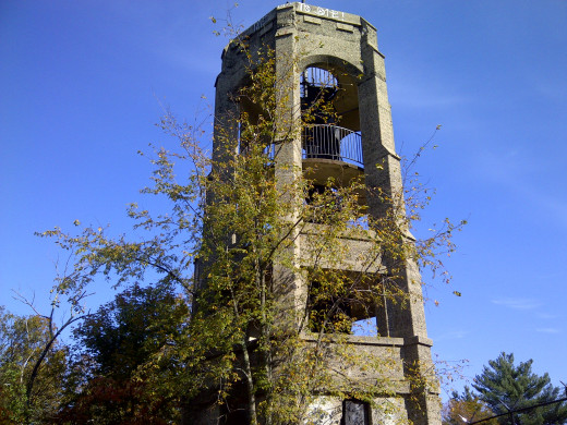 Bear Hill Tower in the northern Middlesex Fells