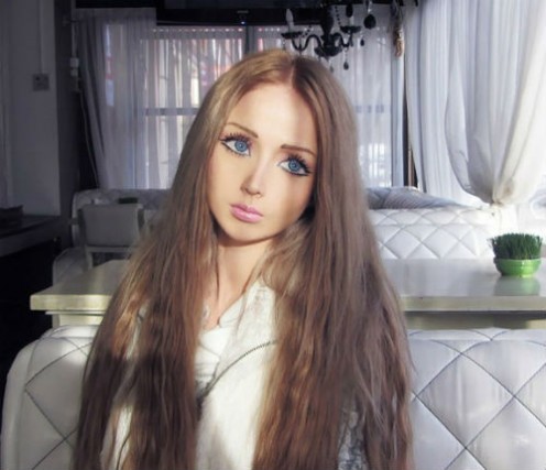 valeria lukyanova makeup