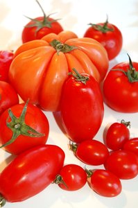 Tomatoes add flaovr