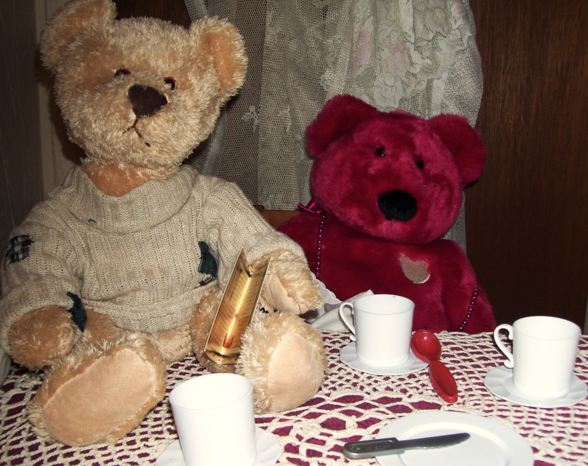 How to Have a Tea Party With your Teddy Bear
