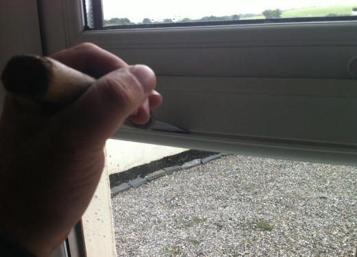 Removing Bead from a pvc window