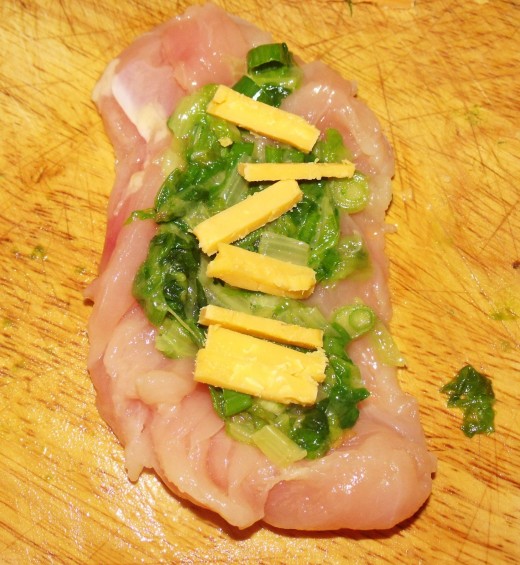 Chicken breast with lettuce and cheddar cheese