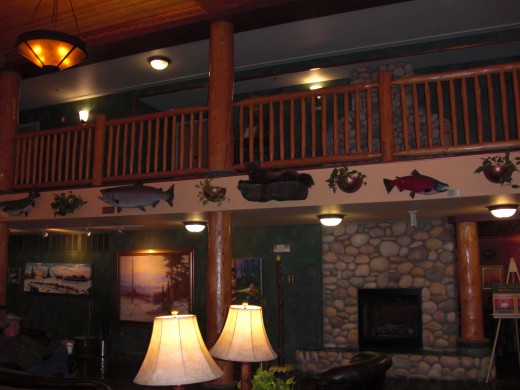 Lobby of Pike's Waterfront Lodge