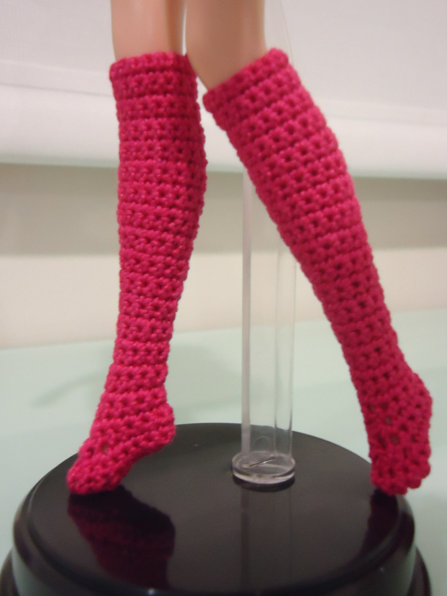 Barbie Basic Socks (Free Crochet Pattern)