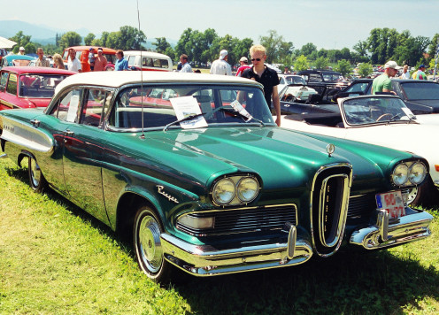 1958 Edsel Ranger. The Edsel (1958-1960) never gained popularity with car buyers and sold poorly. Ford lost millions on development, manufacturing and marketing.