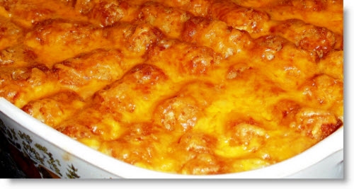 Cheesy Tater Tot Casserole Is So Delicious