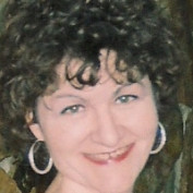 Lisalovesred profile image