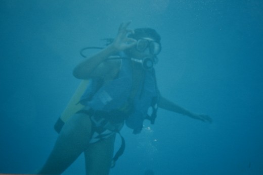  Jo's Underwater exploration