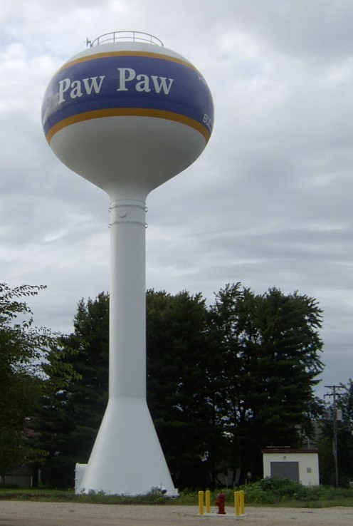 Water tower in Paw Paw, Illinois built with funds from a federal earmark
