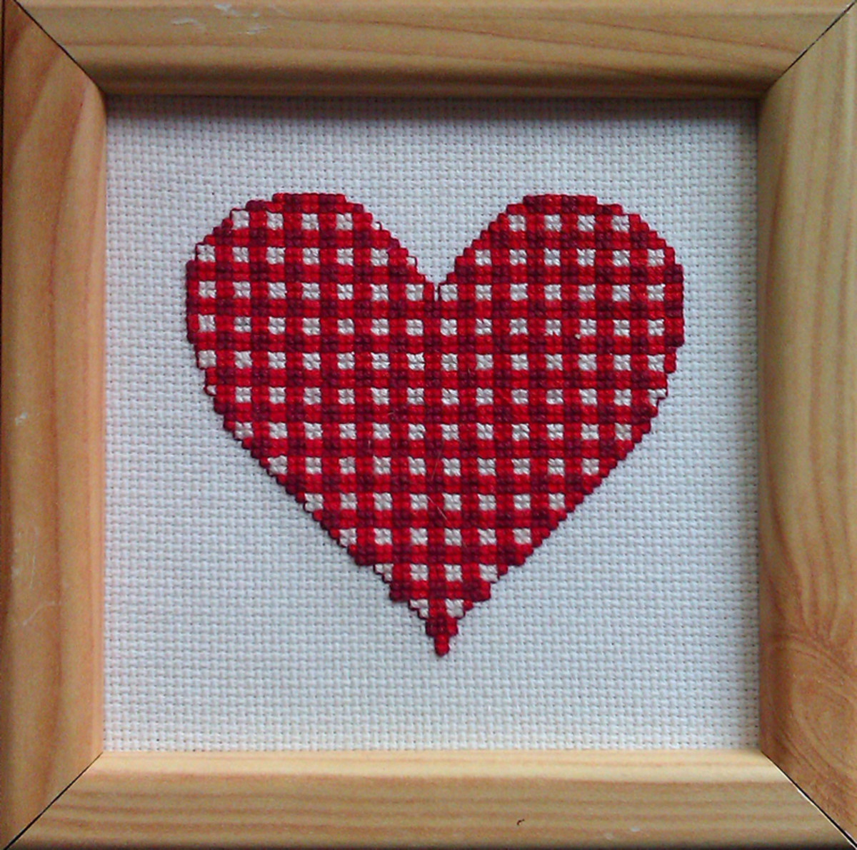 Free Gingham Cross Stitch Valentine's Heart Pattern | hubpages