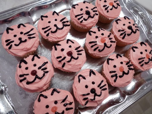 Cat Face Cupcakes HubPages Cat Face Cupcakes HubPages