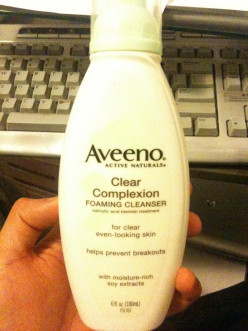 Aveeno Clear Complexion Foaming Cleanser Review - The Best Facial Cleanser