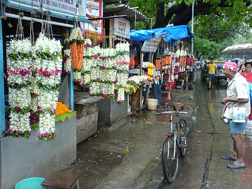 Flowers in Matunga market