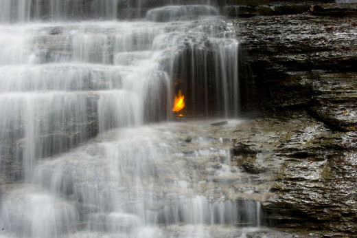 Eternal Flame Falls, USA 