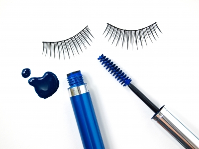 pump up the volume in eyelashes with a set of long false eyelashes and a colored mascara for a vamped up look this spring and summer.