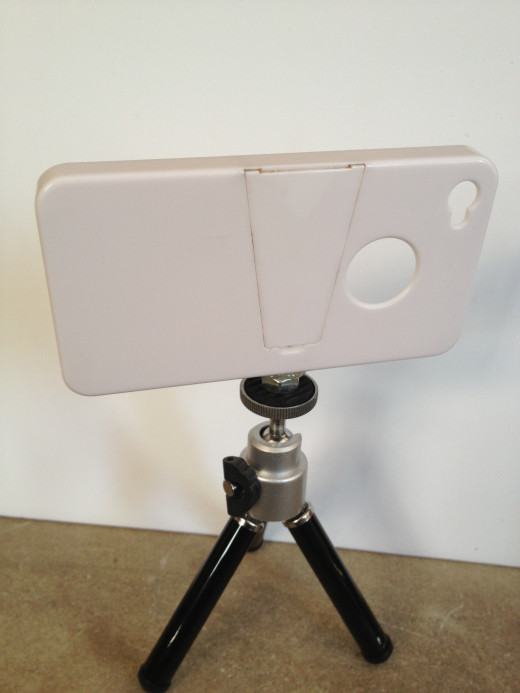 Add the tripod of your choice and you are done!