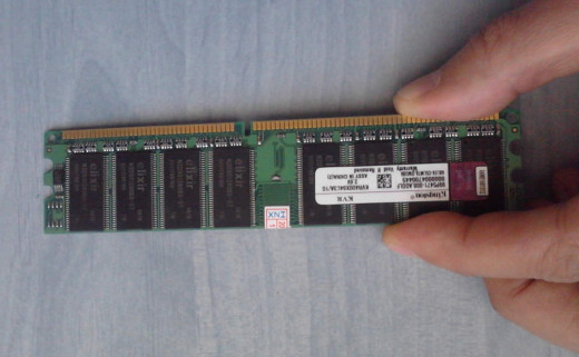 1Gb desktop RAM module