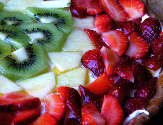 Incorporating fruits in your diet can decrease the risk of heart disease.