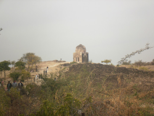Rani Mahal, a later addition was originally a 4 room palace but sadly only room remains survives today.