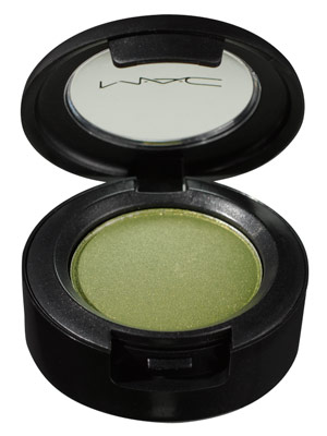 MAC Eyeshadow in Lucky Green