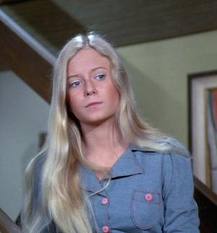 JAN BRADY, the QUINTESSENTIAL middle child.